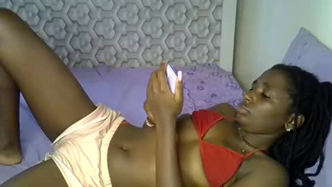 Snapshot of lovelytin chatting on 02/15/26, 07:51 lovelytin online show from 02/15/26, 07:51