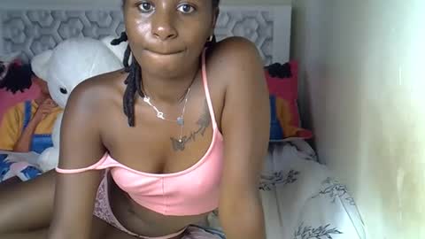 Snapshot of lovelytin chatting on 02/25/26, 11:53 lovelytin online show from 02/25/26, 11:53