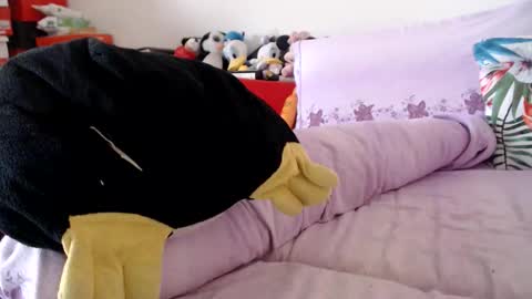 lovelywoman22 online show from 11/20/25, 07:30