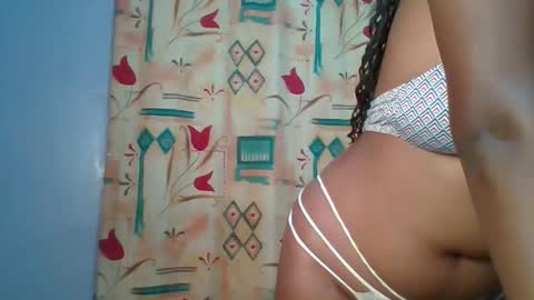 Snapshot of lovelyy_dreams chatting on 03/16/26, 05:50 Hanna online show from 03/16/26, 05:50