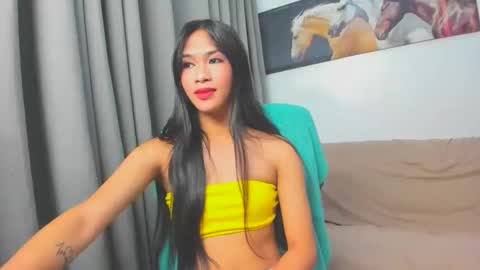 Snapshot of lovemarie19x chatting on 02/19/26, 11:01 pauleen online show from 02/19/26, 11:01