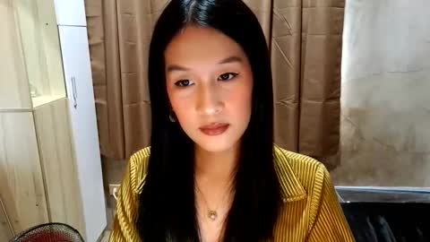 loveme_fiona online show from 11/23/25, 02:00