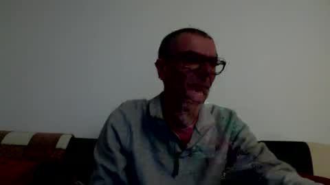 Snapshot of lovepvclate40s chatting on 01/18/25, 05:59 lovepvcearly50s online show from 01/18/25, 05:59