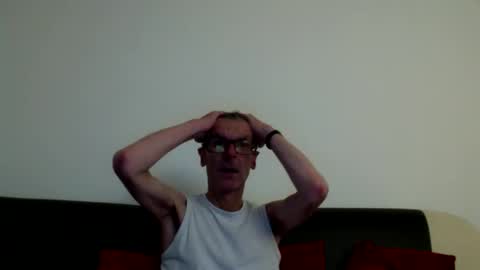 Snapshot of lovepvclate40s chatting on 09/13/25, 07:02 lovepvcearly50s online show from 09/13/25, 07:02