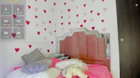 L O V E  online show from 02/19/25, 11:38