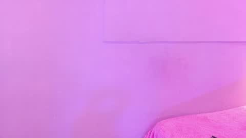 L O V E  online show from 03/10/26, 11:48