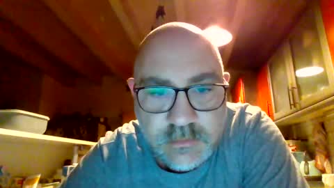 lover010983 online show from 02/23/25, 05:12