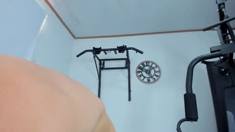 Snapshot of lover_fitnessboy chatting on 01/10/25, 05:34 kevin online show from 01/10/25, 05:34