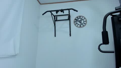 Snapshot of lover_fitnessboy chatting on 02/05/25, 12:20 kevin online show from 02/05/25, 12:20