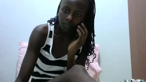 Snapshot of lovergal222 chatting on 01/18/25, 07:37 lovergal222 online show from 01/18/25, 07:37