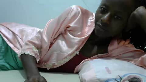 Snapshot of lovergal222 chatting on 01/25/25, 08:21 lovergal222 online show from 01/25/25, 08:21