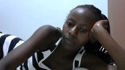 Snapshot of lovergal222 chatting on 02/05/25, 04:03 lovergal222 online show from 02/05/25, 04:03