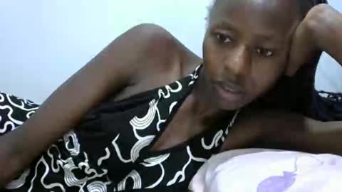 Snapshot of lovergal222 chatting on 02/14/25, 09:13 lovergal222 online show from 02/14/25, 09:13