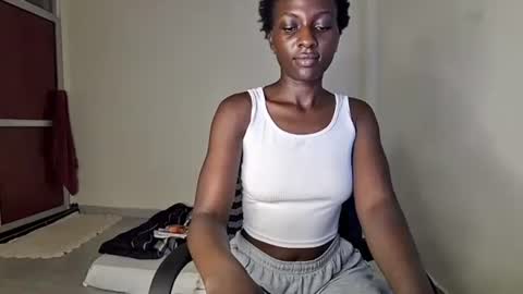 Snapshot of lovergirl2003 chatting on 01/31/25, 07:08 Kate online show from 01/31/25, 07:08