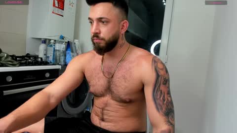 Snapshot of lovermike_ chatting on 12/17/24, 09:49 Mike online show from 12/17/24, 09:49