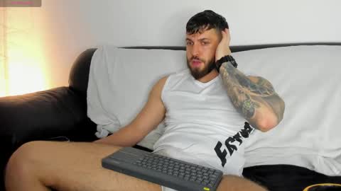 Snapshot of lovermike_ chatting on 05/08/26, 07:08 Mike online show from 05/08/26, 07:08