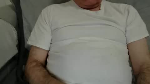 Snapshot of loveroflatinas1 chatting on 11/03/25, 08:32 loveroflatinas1 online show from 11/03/25, 08:32