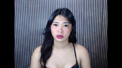 loverph15 online show from 11/18/25, 04:50