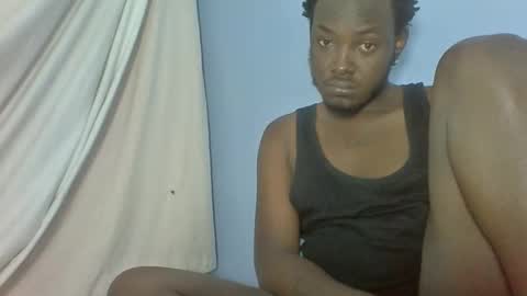 Snapshot of lovers_corner001 chatting on 06/09/26, 03:29 lovers_corner001 online show from 06/09/26, 03:29