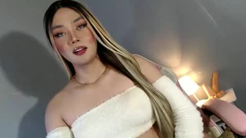 lovers moon22 online show from 01/12/25, 09:51