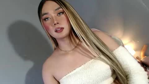 lovers moon22 online show from 01/30/25, 04:37