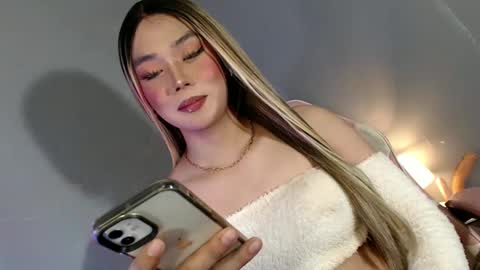 lovers moon22 online show from 02/02/25, 10:39