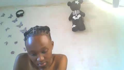 Snapshot of lovers_oncam chatting on 04/11/26, 06:40 RedJoy online show from 04/11/26, 06:40