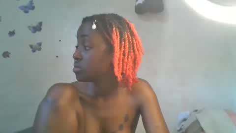 Snapshot of lovers_oncam chatting on 04/12/26, 06:07 RedJoy online show from 04/12/26, 06:07