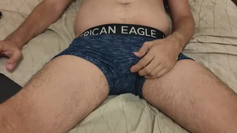 Snapshot of loves_underwear chatting on 10/25/25, 07:30 Love Underwear online show from 10/25/25, 07:30