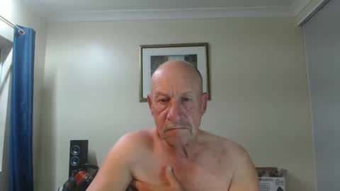 Snapshot of lovesblackazz chatting on 01/07/25, 10:43 Lovesblackazz online show from 01/07/25, 10:43