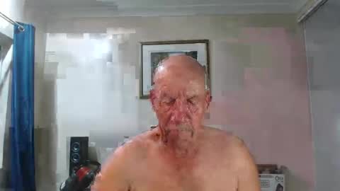 Snapshot of lovesblackazz chatting on 01/10/25, 10:06 Lovesblackazz online show from 01/10/25, 10:06