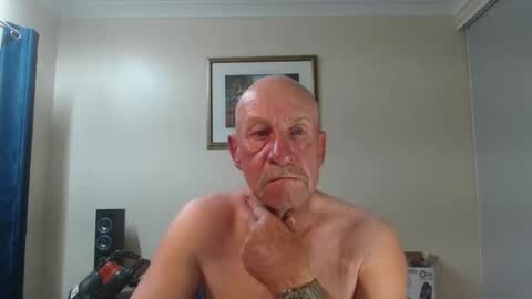 Snapshot of lovesblackazz chatting on 01/23/25, 10:22 Lovesblackazz online show from 01/23/25, 10:22