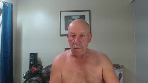 Snapshot of lovesblackazz chatting on 02/01/25, 10:48 Lovesblackazz online show from 02/01/25, 10:48