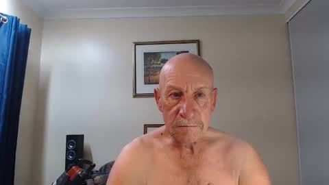 Snapshot of lovesblackazz chatting on 11/30/25, 10:30 Lovesblackazz online show from 11/30/25, 10:30