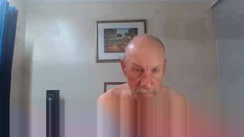 Snapshot of lovesblackazz chatting on 12/18/25, 10:43 Lovesblackazz online show from 12/18/25, 10:43