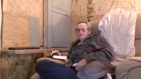 Snapshot of lovesex6565 chatting on 11/14/25, 11:53 just here to have fun and cum online show from 11/14/25, 11:53