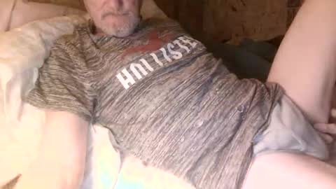 Snapshot of lovesex6565 chatting on 12/04/25, 11:52 just here to have fun and cum online show from 12/04/25, 11:52