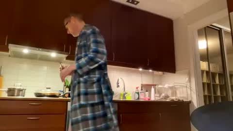 loveshine_ online show from 12/03/24, 05:31