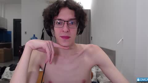 LovesomeCookie online show from 11/17/25, 04:46