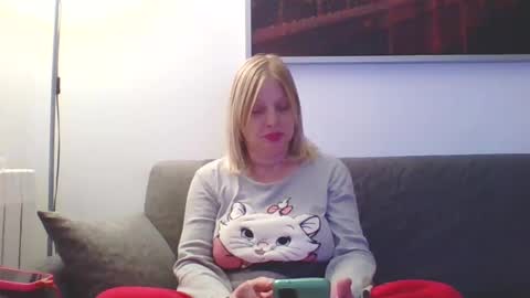 Marlyn online show from 12/06/24, 10:52