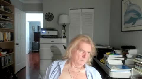 Snapshot of lovestylistwomen chatting on 04/28/26, 02:10 Michael online show from 04/28/26, 02:10