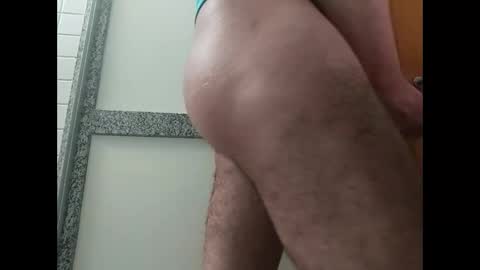 Lovetobeseen online show from 09/18/25, 02:41