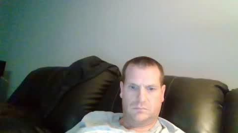 Snapshot of lovetocum37 chatting on 02/03/25, 11:36 lovetocum37 online show from 02/03/25, 11:36