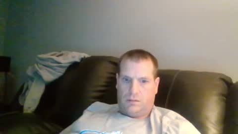 Snapshot of lovetocum37 chatting on 02/24/25, 03:55 lovetocum37 online show from 02/24/25, 03:55