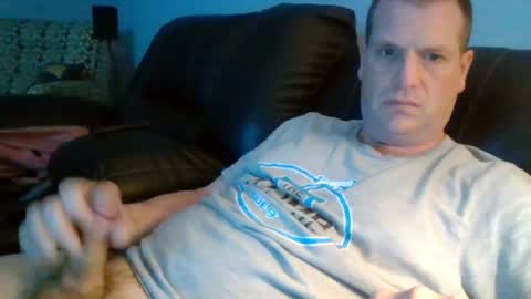 lovetocum37 online show from 04/14/26, 02:28