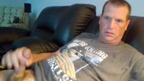 Snapshot of lovetocum37 chatting on 07/18/26, 12:42 lovetocum37 online show from 07/18/26, 12:42