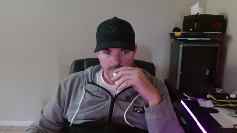 Snapshot of lovetofps chatting on 01/16/25, 10:02 Love2Game online show from 01/16/25, 10:02