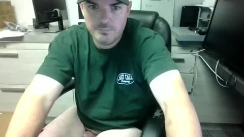 Snapshot of lovetofps chatting on 03/03/25, 11:35 Love2Game online show from 03/03/25, 11:35