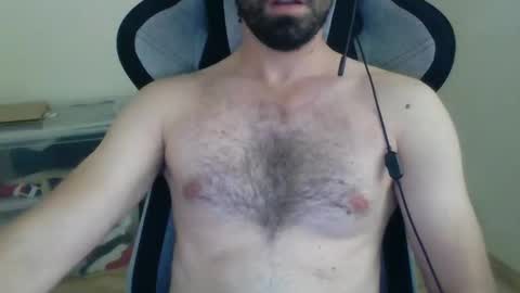 lovetojiz933 online show from 12/04/25, 12:47