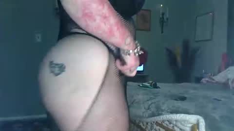 lovetubes101 online show from 02/04/26, 02:06